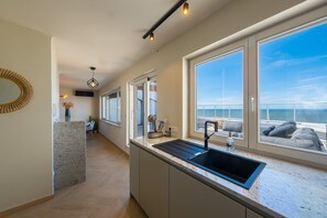 アパートメント | 内装