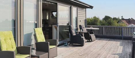 House | Terrace/patio