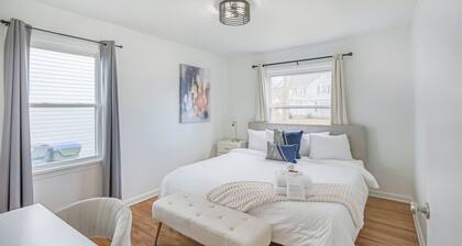 Modern Luxury - Heart of Cuyahoga Falls