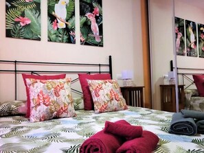 Appartement | 3 chambres, ameublement personnalisé, draps fournis