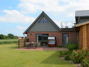 Exterior - Tranquil Holiday Home With Garden (Kronsgaard)