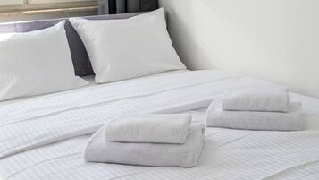 1 bedroom, iron/ironing board, WiFi, bed sheets