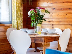 Dining - Lodge 1 by Interhome (Launceston)