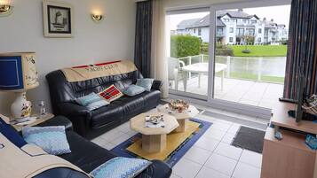 Apartment | Living room