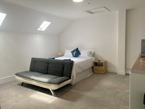1 chambre, Wi-Fi gratuit, draps fournis