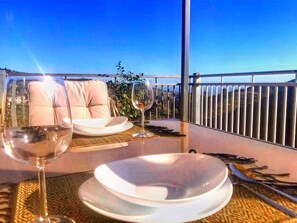 Nhà | Khu ăn uống