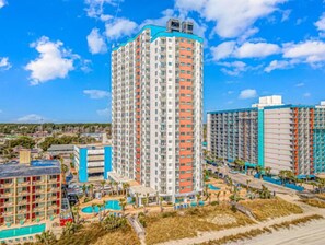 Exterior - Newly Renovated 2 Bedroom Condo- With Stunning Views! Palace Resort 2108 (Myrtle Beach)