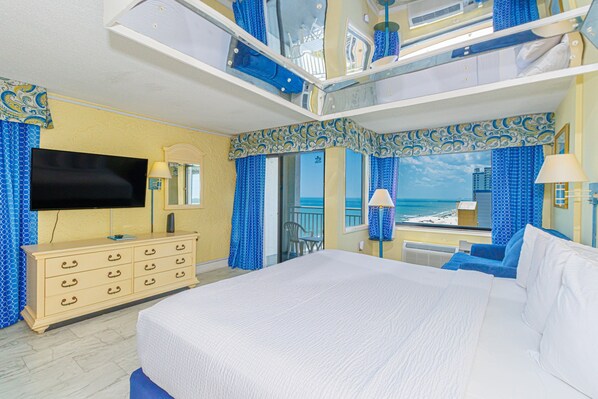 1 habitación, tabla de planchar con plancha, wifi gratis y ropa de cama