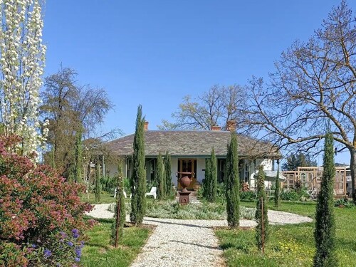 The Vicarage At Clunes. Luxury French style villa.