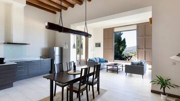 Apartment | Tempat makan