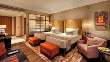 1 bedroom, premium bedding, minibar, in-room safe