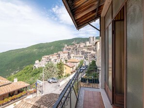 Apartment | View from property - Belvilla by OYO Casa Castiglia (Polino)