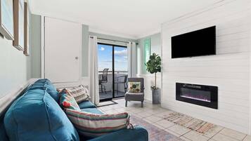 智能電視、電子遊戲