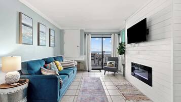 Smart TV, video games