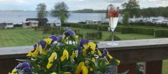 Holiday Apartment Pure Lake View