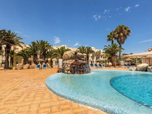 Apartment | Pool