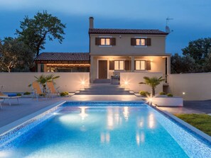 Piscina externa