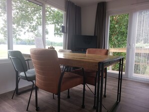 独立别墅 | 用餐