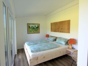 House | 2 bedrooms, iron/ironing board - Dennenboomdroom (Breitbrunn a. Chiemsee)