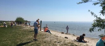 Sunny Apartment Directly on the Heegermeer