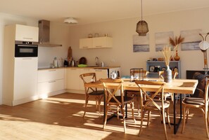 Apartment | Tempat makan