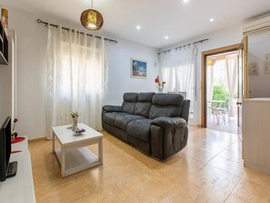 House | Living area - Belvilla by OYO Chalet en Veranda Agua (Vera)