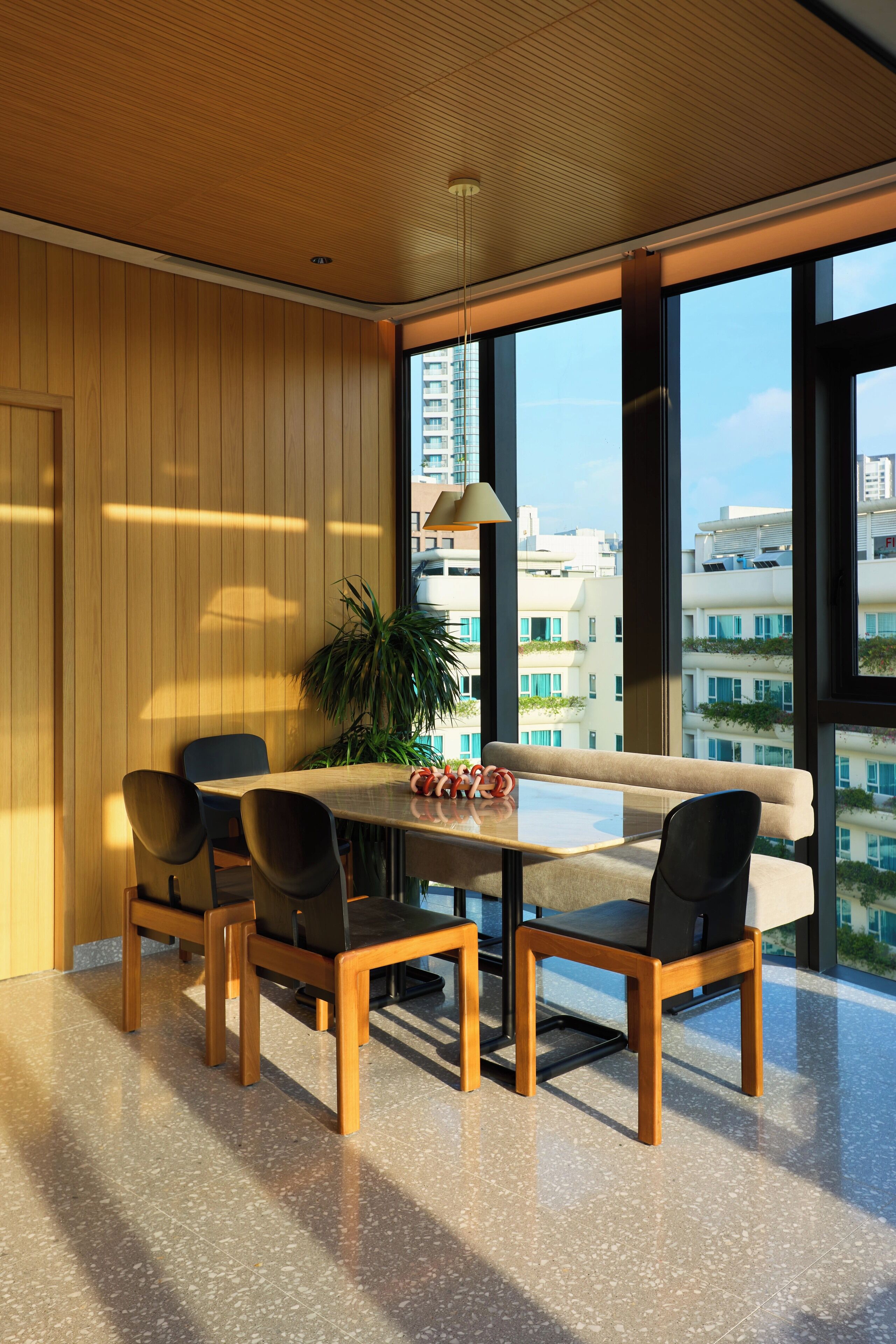 Suite (Spot) | Living area | 55-inch LCD TV with satellite channels, music library