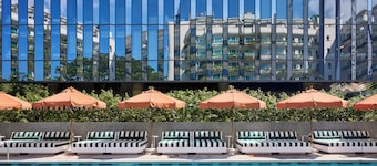 The Standard, Singapore