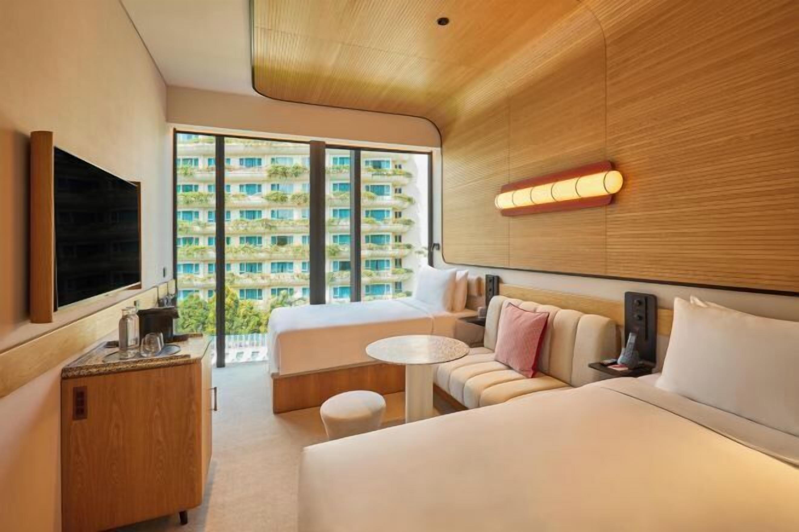 Minibar, in-room safe, desk, laptop workspace