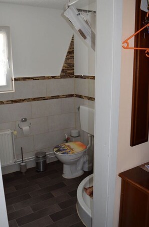 House | Bathroom - at Bauernsee Modern Retreat (Grünheide)