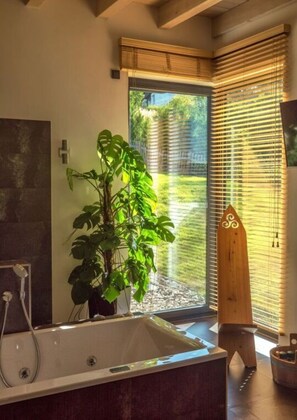 Bathroom - Mohneseeblick Comfortable Holiday Residence (Moehnesee)