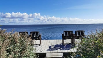 House | Water view