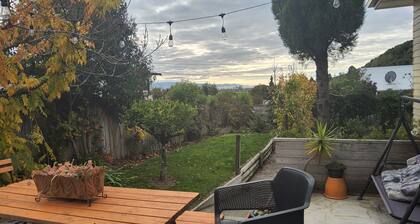 Sunny,spaciousand unique home that is pet friendly.