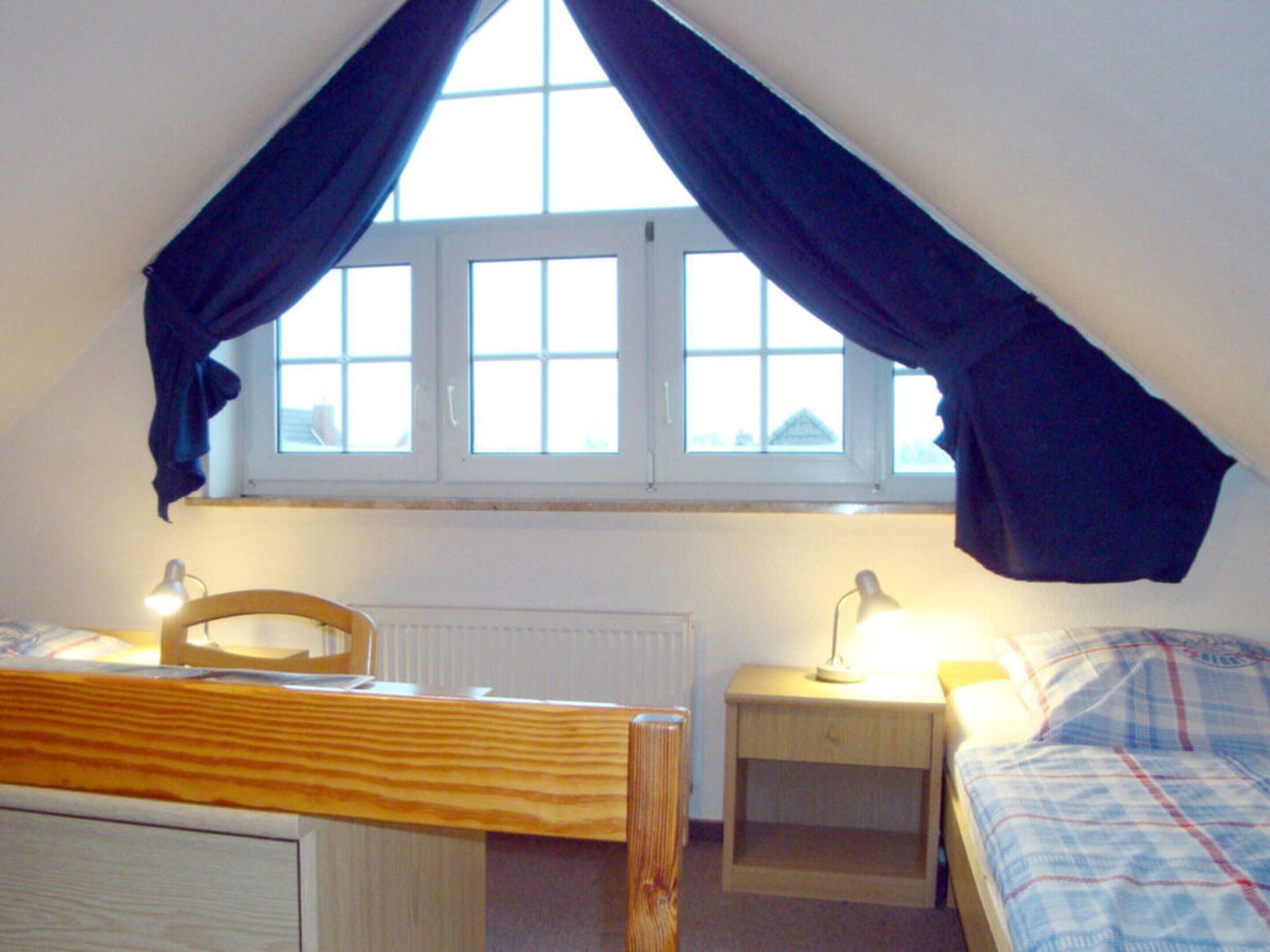 House | 2 bedrooms, individually furnished