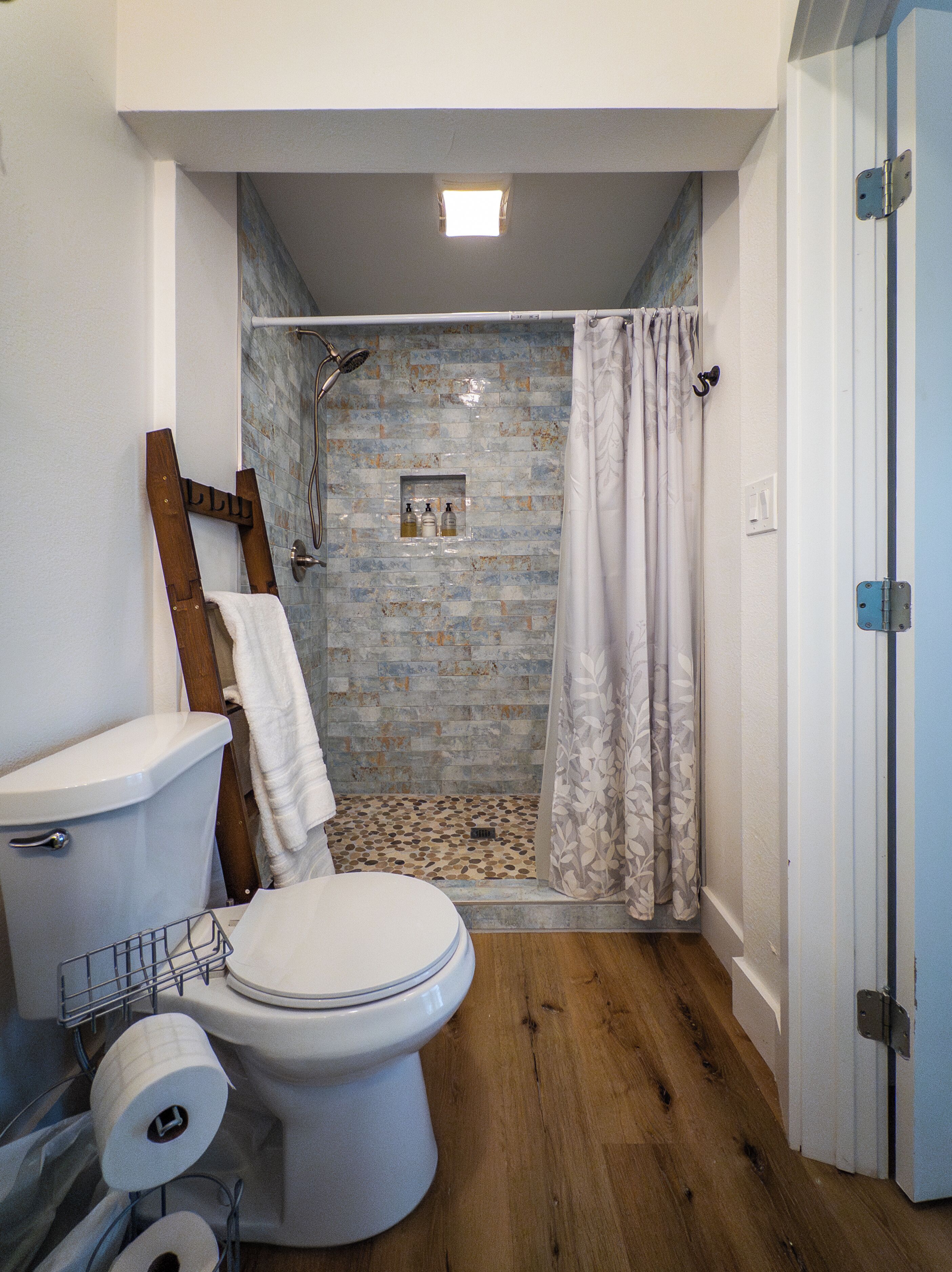 Hair dryer, towels, soap, shampoo