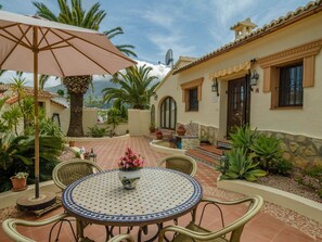 Villa | Restauración
