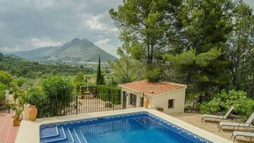Villa | Pool | Outdoor pool