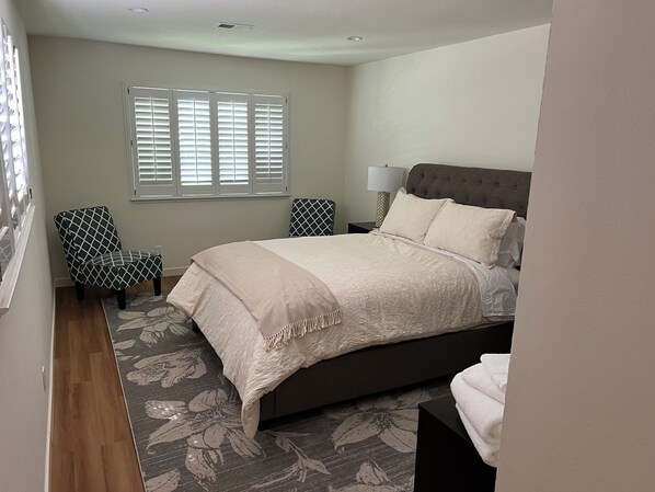 3 bedrooms, free WiFi, bed sheets