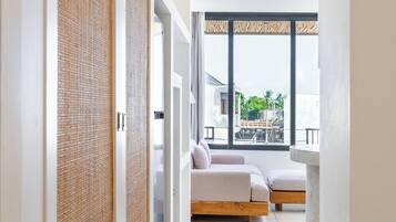 Apartemen | Area keluarga | Televisi layar datar 35-inci dengan saluran TV satelit