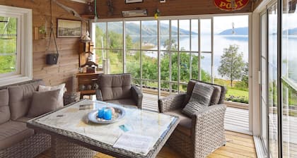 6 Person Holiday Home in Sandhornoy-by Traum