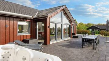 House | Property amenity