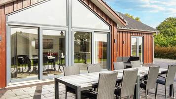 House | Dining