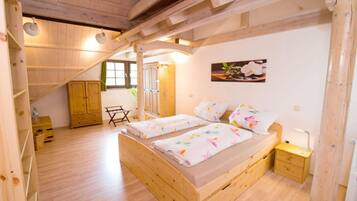 Apartment | 4 Schlafzimmer, individuell eingerichtet