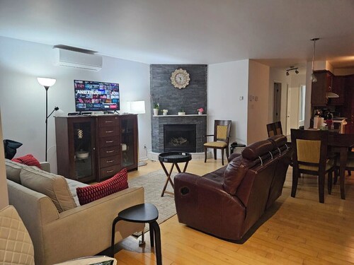 Welcome to Your Home Away From Home! 🏡✨
Comfort Awaits in Our Cozy treat!