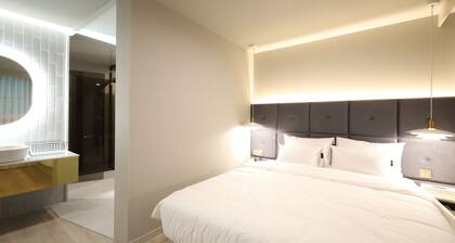 Changwon Denvasta Hotel Myeongseo Branch