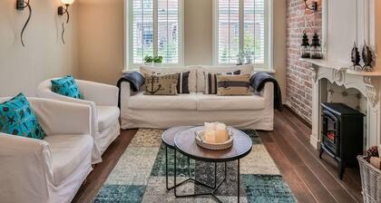 Cottage by Wadden Sea With Scenic Views