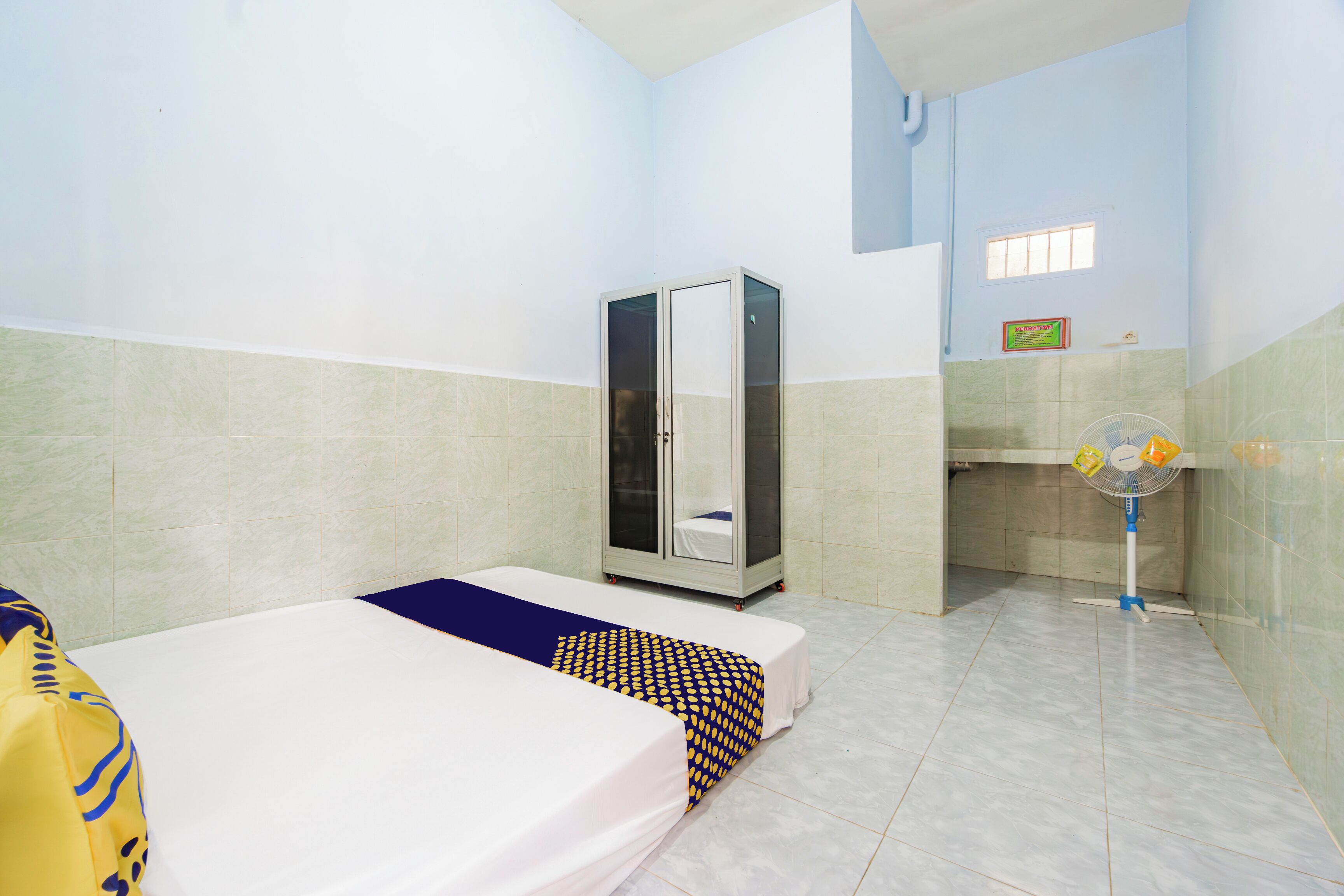 Habitación económica doble | Wifi gratis y ropa de cama