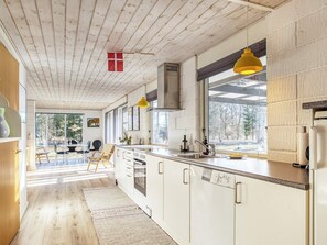 House | Private kitchen