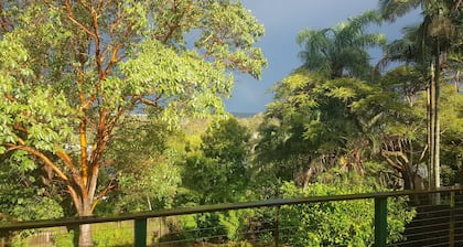 Comfortable and Relaxed: Mid Gold Coast/Brisbane - Private area