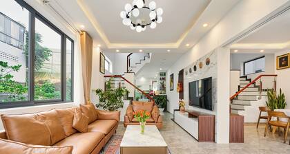 KP VILLA - 5 ROOMS - 5 BEDS
Peaceful and full of nature light!